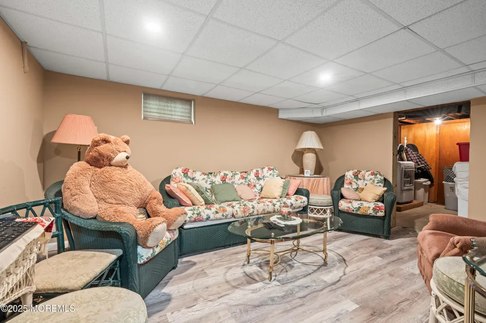 514 Deal Road Oakhurst, NJ 07755