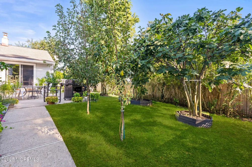 514 Deal Road Oakhurst, NJ 07755