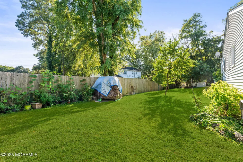 514 Deal Road Oakhurst, NJ 07755