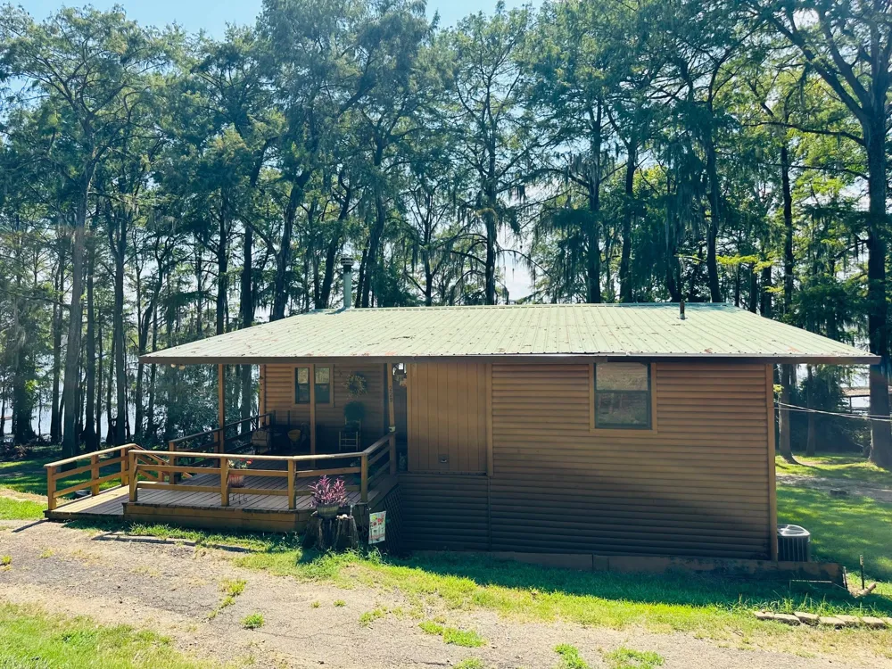 229 County Rd 3637 Jefferson, TX 75657