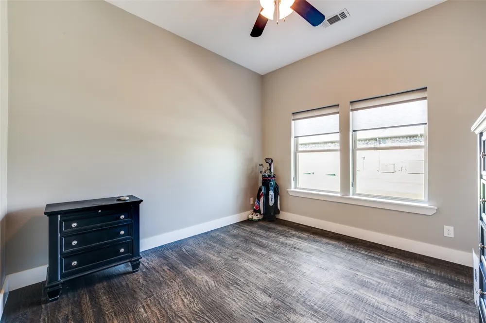 650 Cypress Point Drive Gunter, TX 75058