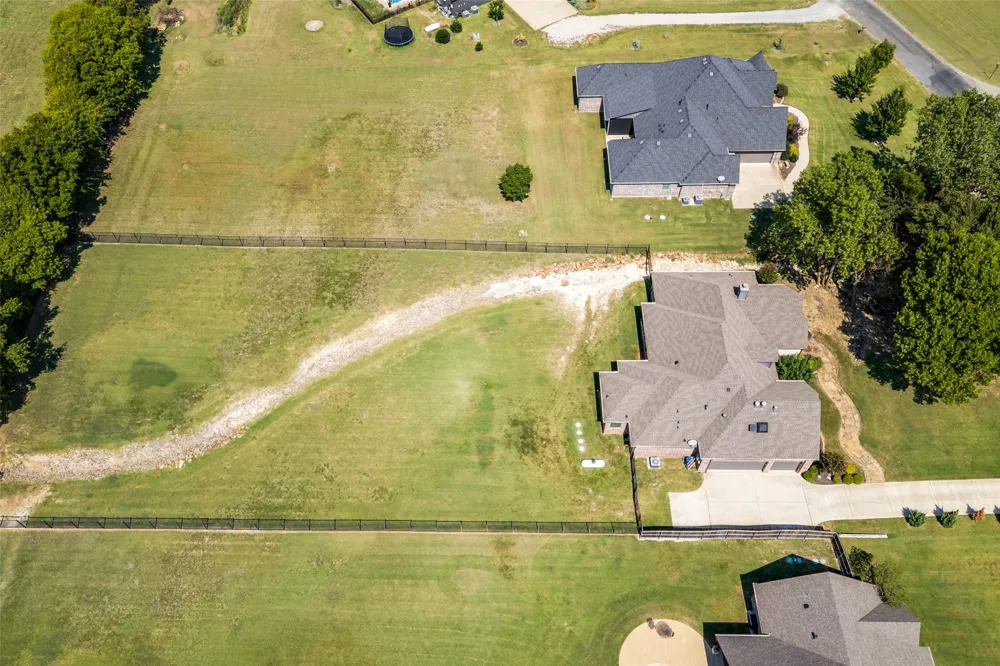 650 Cypress Point Drive Gunter, TX 75058