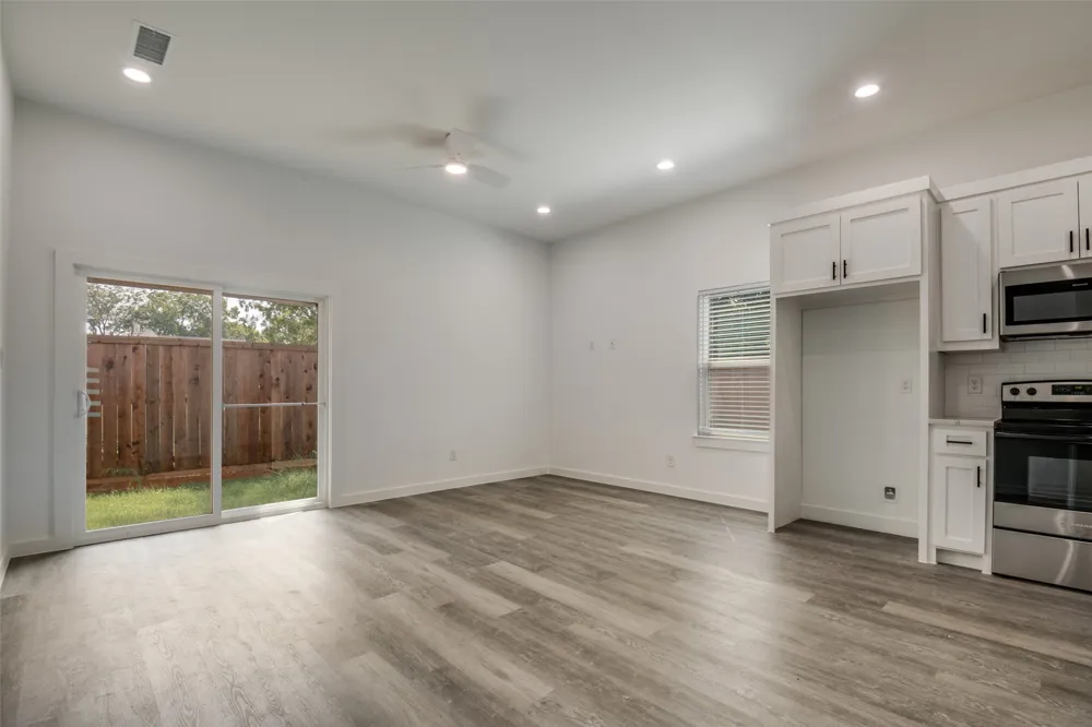 3305 Mineola Street #A Greenville, TX 75401