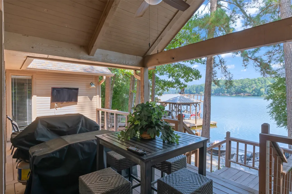 148 Pinewood Cove Holly Lake Ranch, TX 75765