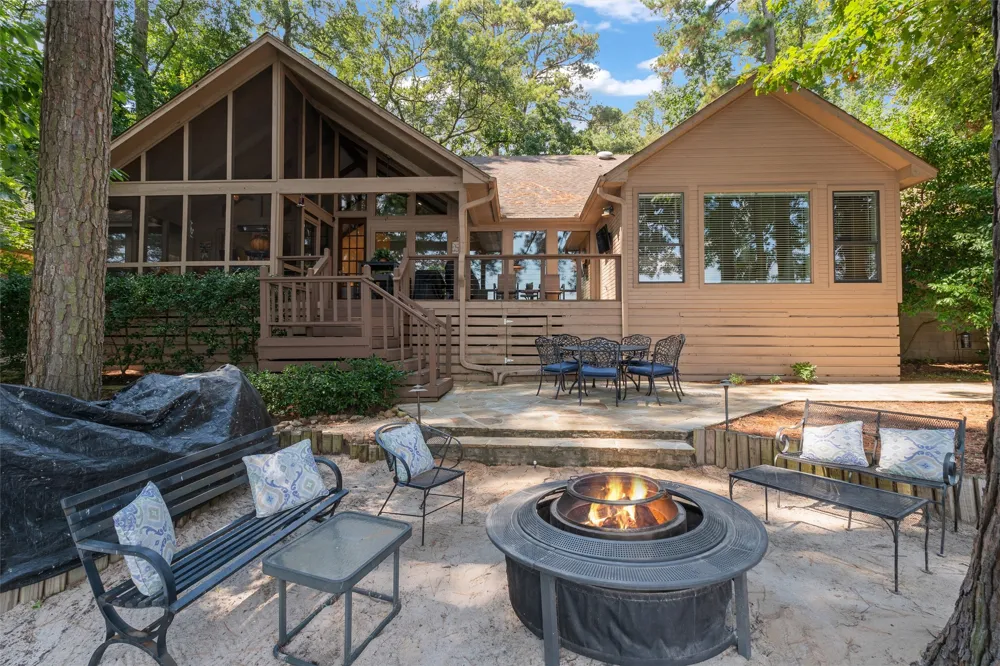 148 Pinewood Cove Holly Lake Ranch, TX 75765