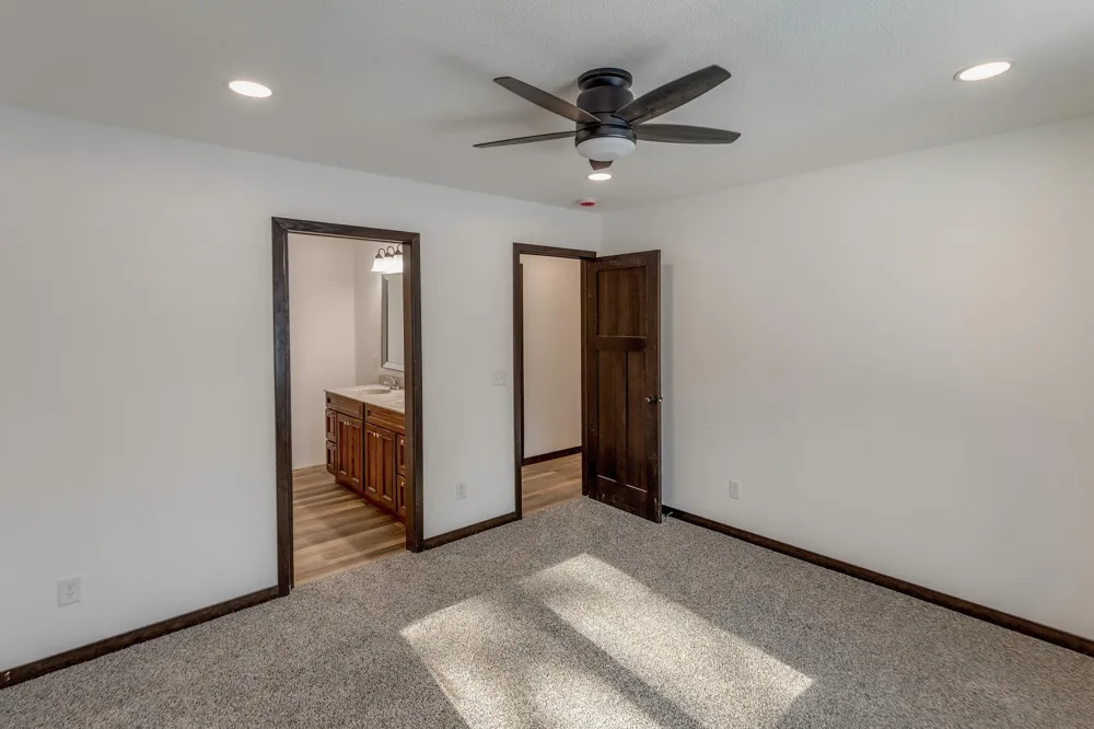 205 Ridgeway Lane Walker, MN 56484