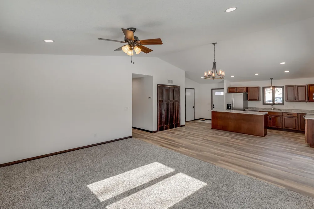205 Ridgeway Lane Walker, MN 56484