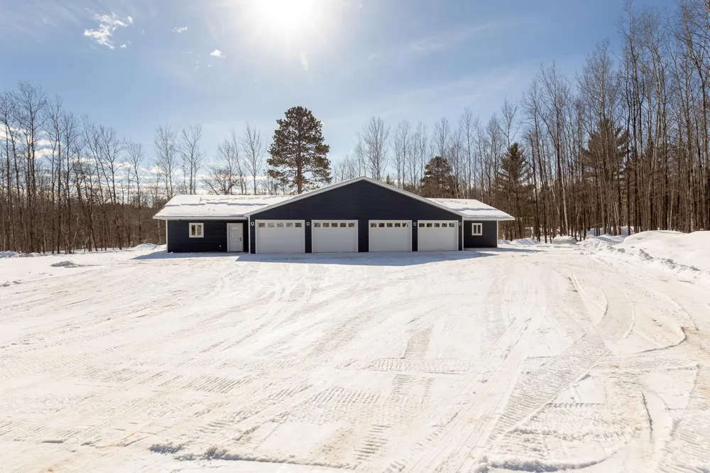 205 Ridgeway Lane Walker, MN 56484