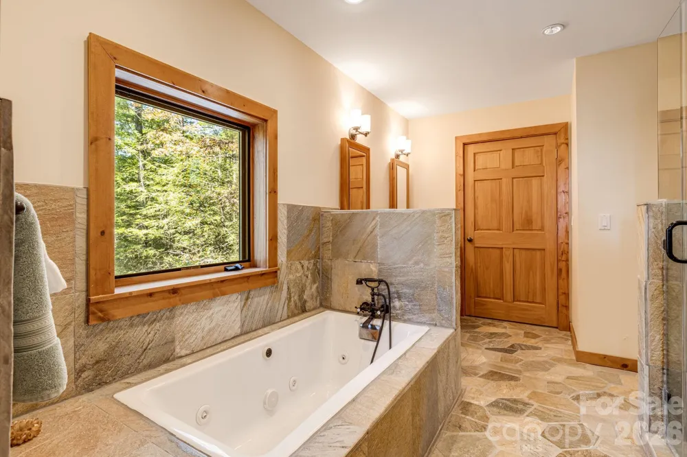 765/764 Osborne Knob Road Little Switzerland, NC 28752