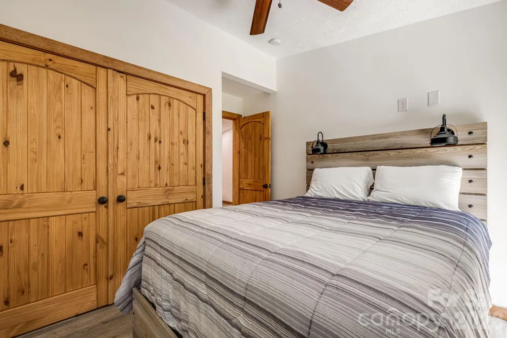 765/764 Osborne Knob Road Little Switzerland, NC 28752