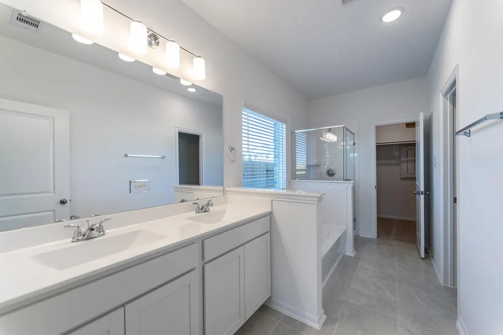 438 Hazy Meadows Drive Beasley, TX 77417