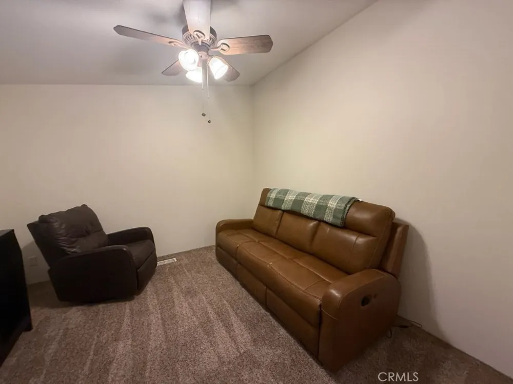 1001 S Hale Avenue #13 Escondido, CA 92029