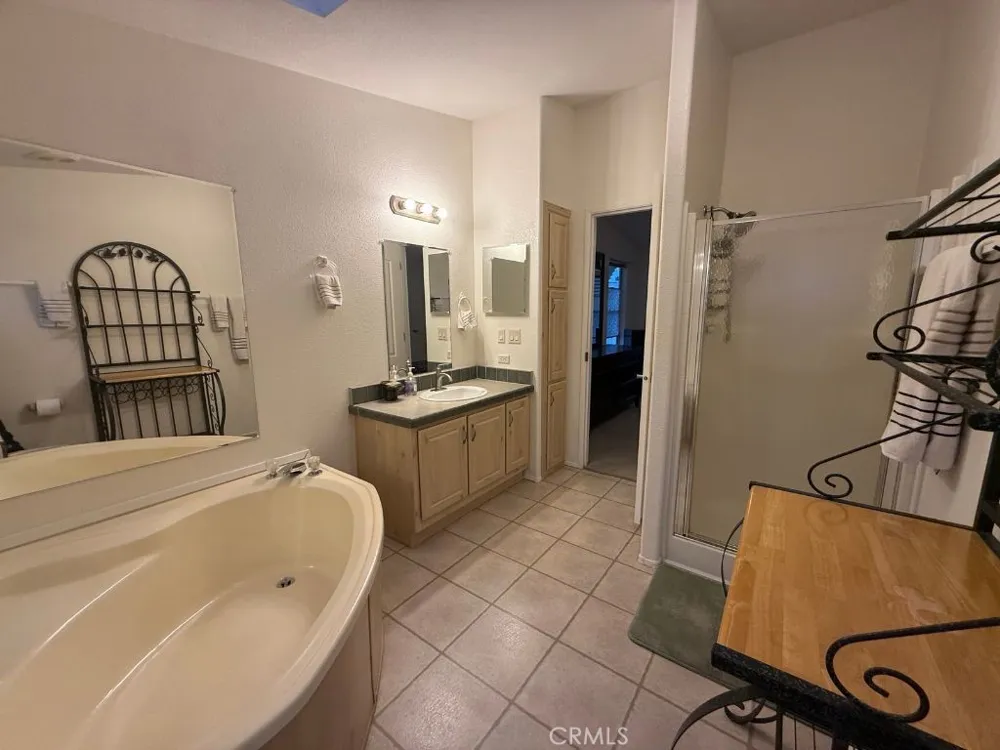 1001 S Hale Avenue #13 Escondido, CA 92029