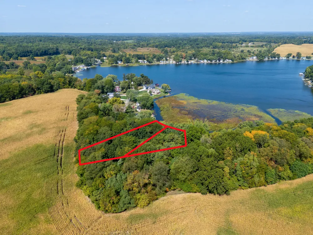 45 Walnut Drive Three Rivers, MI 49093