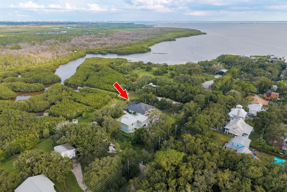 7811 BAY DRIVE #A Tampa, FL 33635