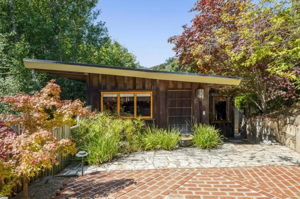 10026 Sycamore Canyon Road Big Sur, CA 93920