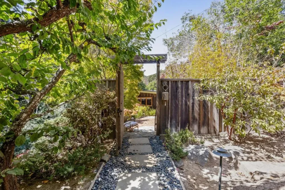 10026 Sycamore Canyon Road Big Sur, CA 93920