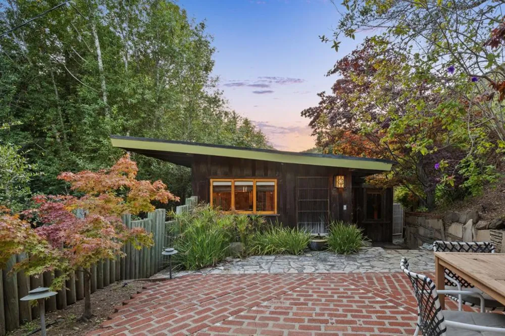 10026 Sycamore Canyon Road Big Sur, CA 93920