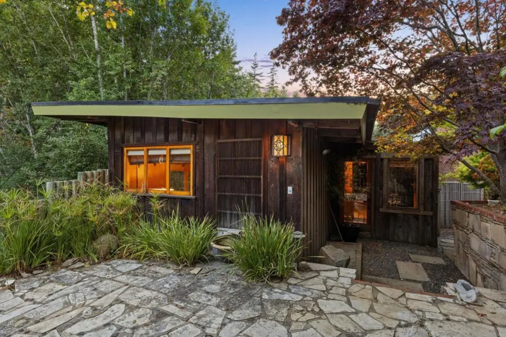 10026 Sycamore Canyon Road Big Sur, CA 93920