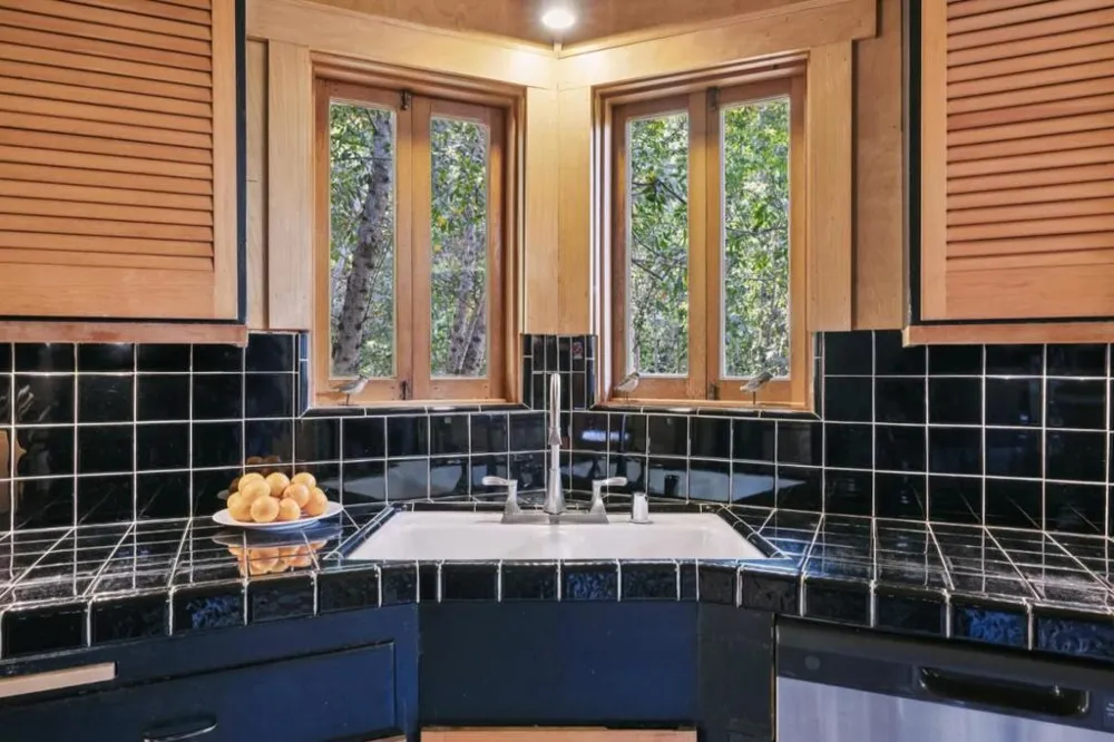 10026 Sycamore Canyon Road Big Sur, CA 93920