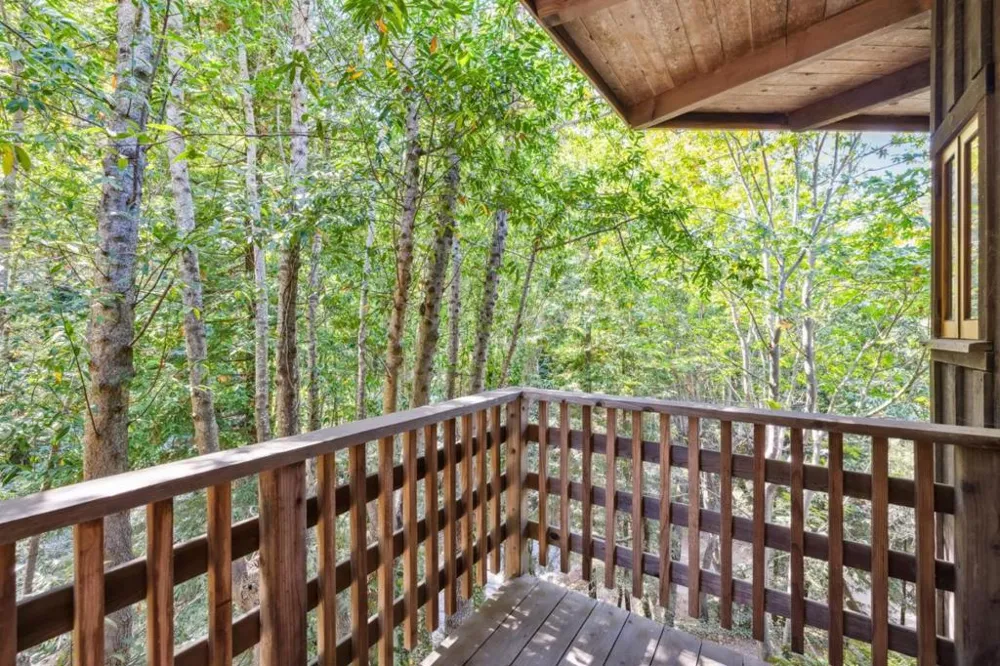 10026 Sycamore Canyon Road Big Sur, CA 93920