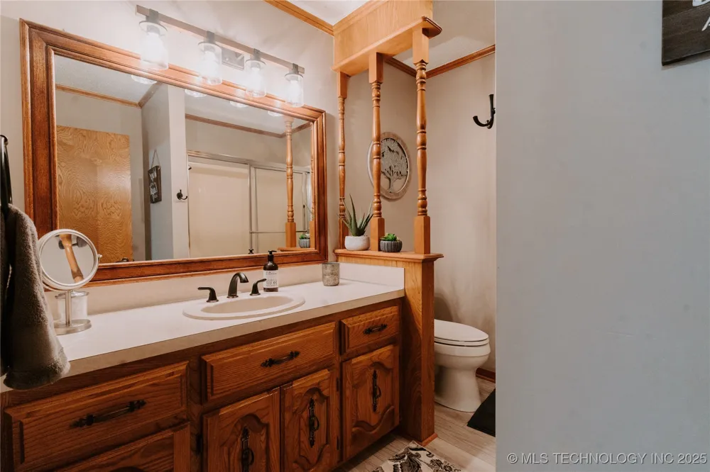 4100 430 ROAD Locust Grove, OK 74352