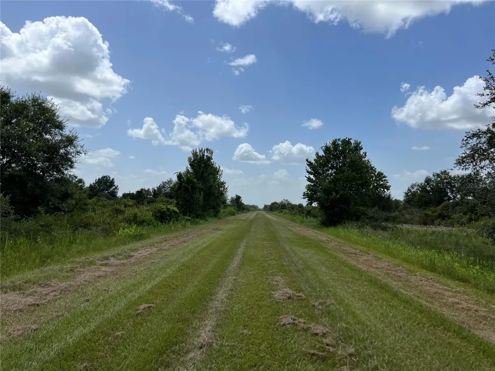 17915 NW 290TH STREET Okeechobee, FL 34972
