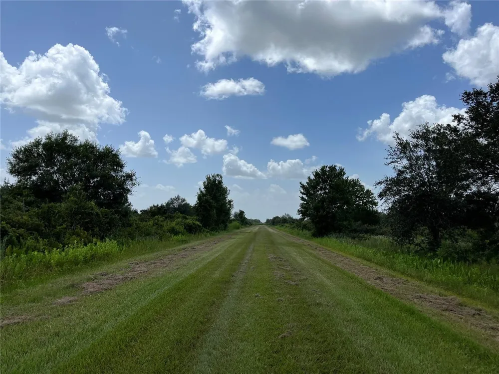 17915 NW 290TH STREET Okeechobee, FL 34972