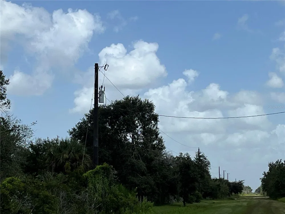 17915 NW 290TH STREET Okeechobee, FL 34972