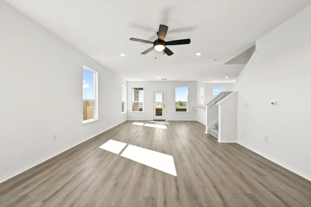 13233 Kincane Drive Del Valle, TX 78617