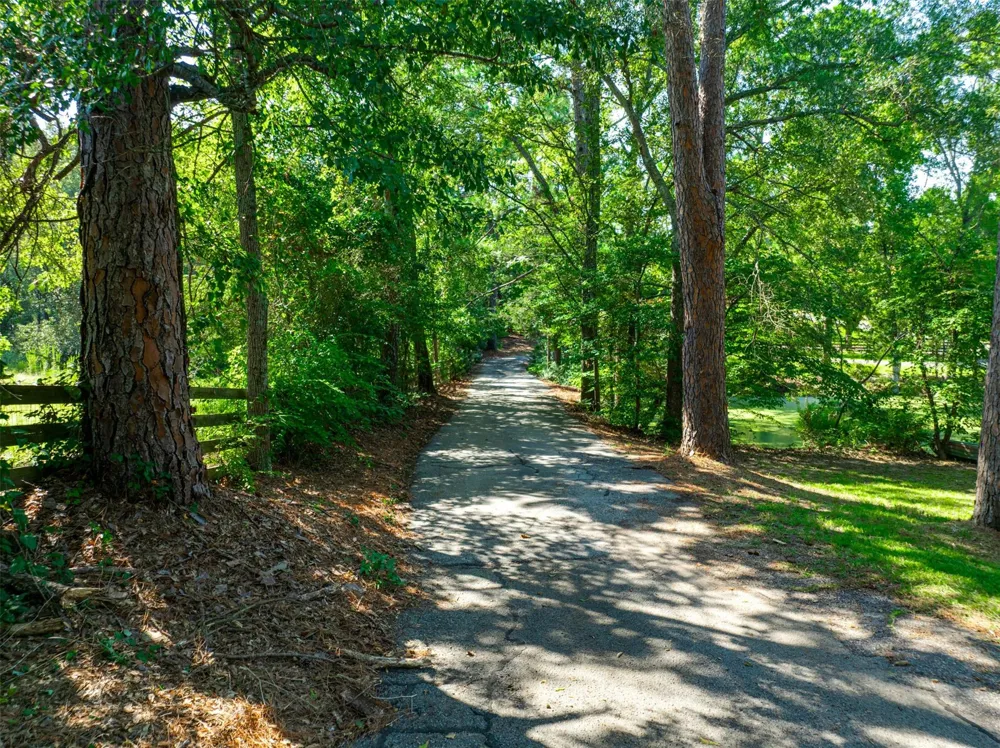 2900 S Robertson Avenue Tyler, TX 75701