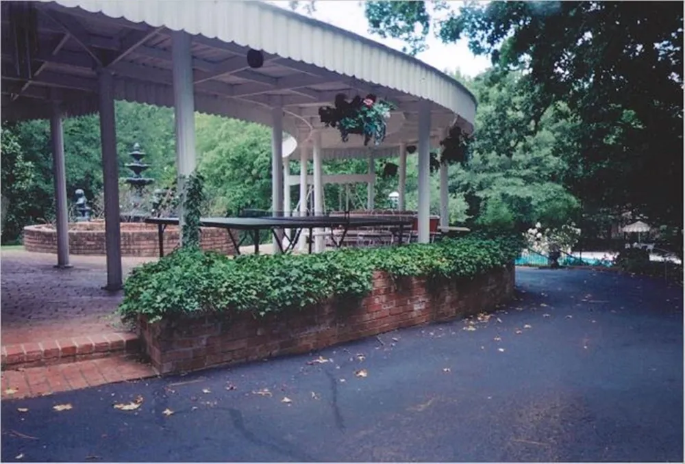 2900 S Robertson Avenue Tyler, TX 75701