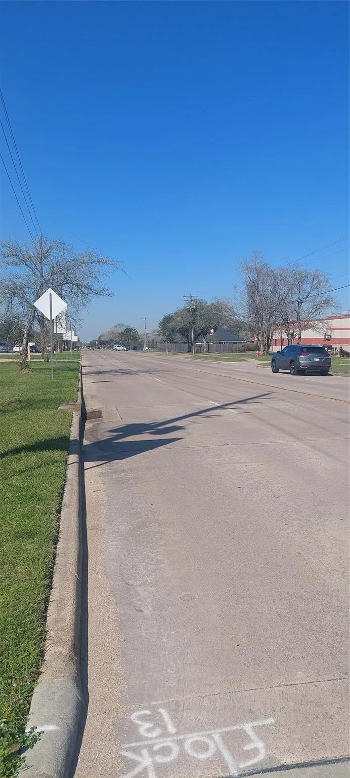 County Road 158 Mustang R Alvin, TX 77511