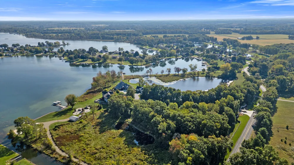 12260 Crowne Pointe Drive ##10 Vicksburg, MI 49097