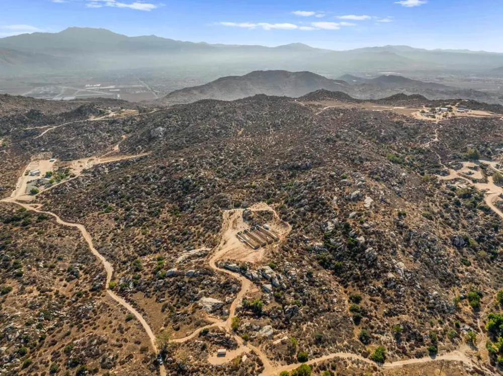 429-120-008 Perris, CA 92567