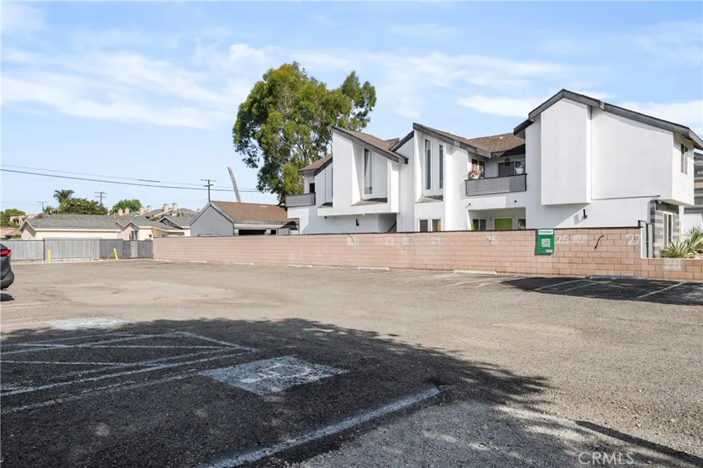 846 Van Ness Avenue Santa Ana, CA 92701