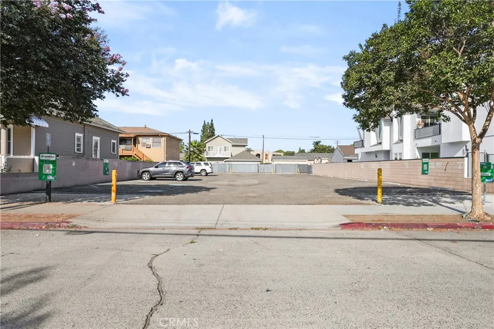 846 Van Ness Avenue Santa Ana, CA 92701