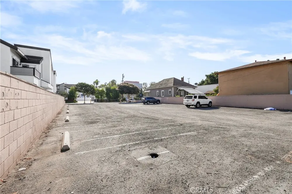 846 Van Ness Avenue Santa Ana, CA 92701