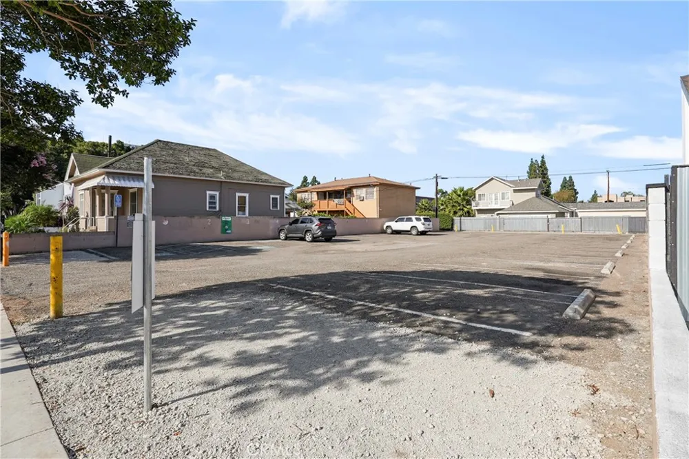 846 Van Ness Avenue Santa Ana, CA 92701