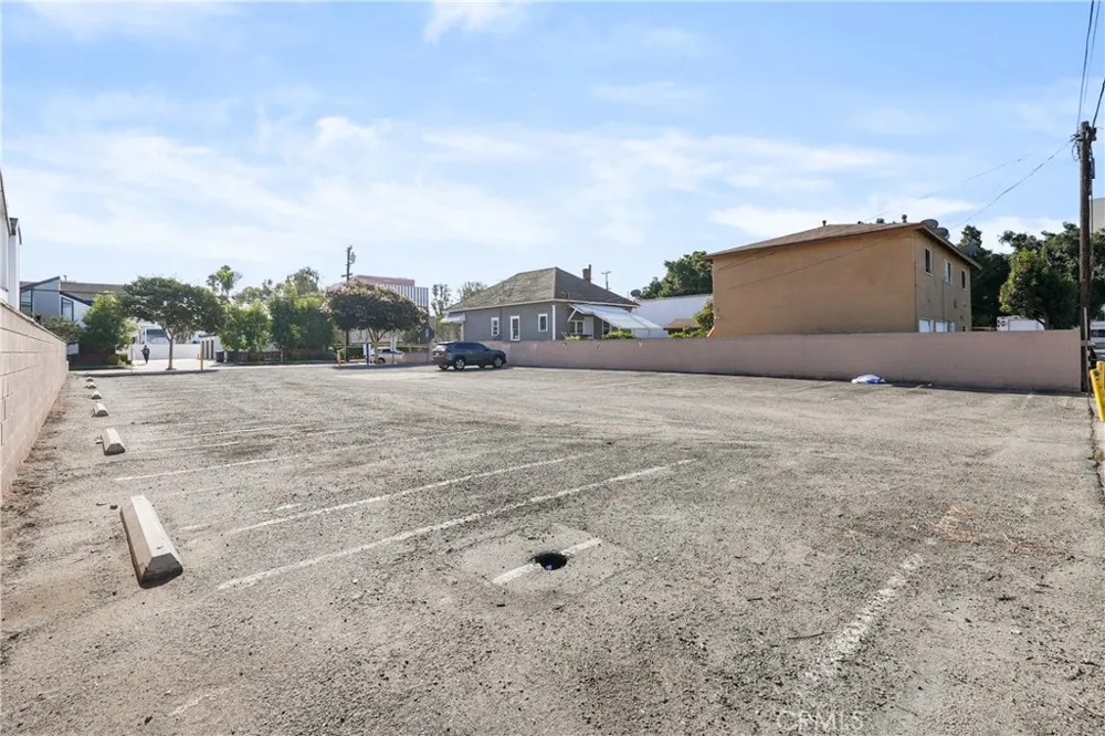 846 Van Ness Avenue Santa Ana, CA 92701