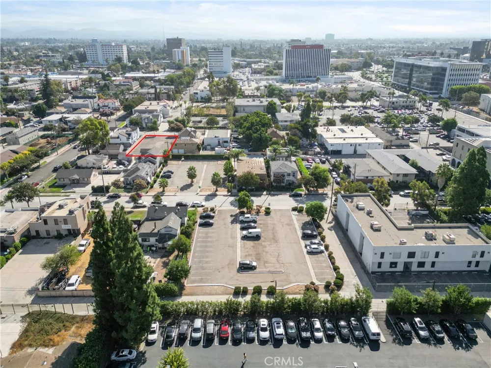 846 Van Ness Avenue Santa Ana, CA 92701