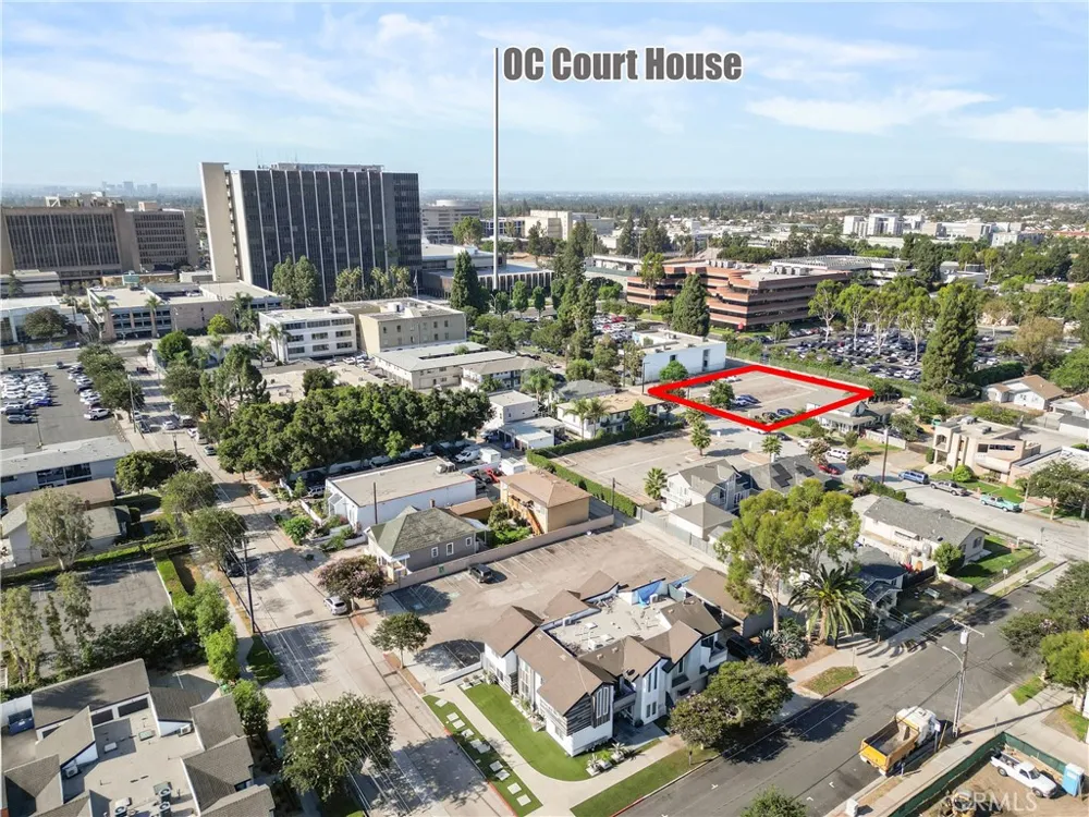 830 Patron Street Santa Ana, CA 92701