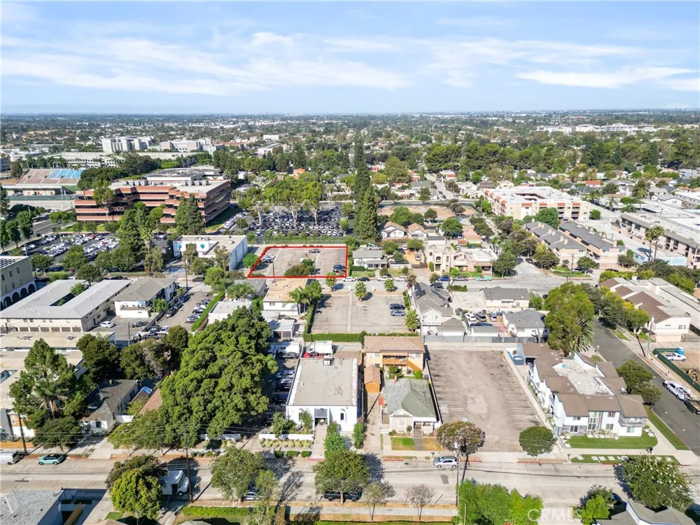 830 Patron Street Santa Ana, CA 92701