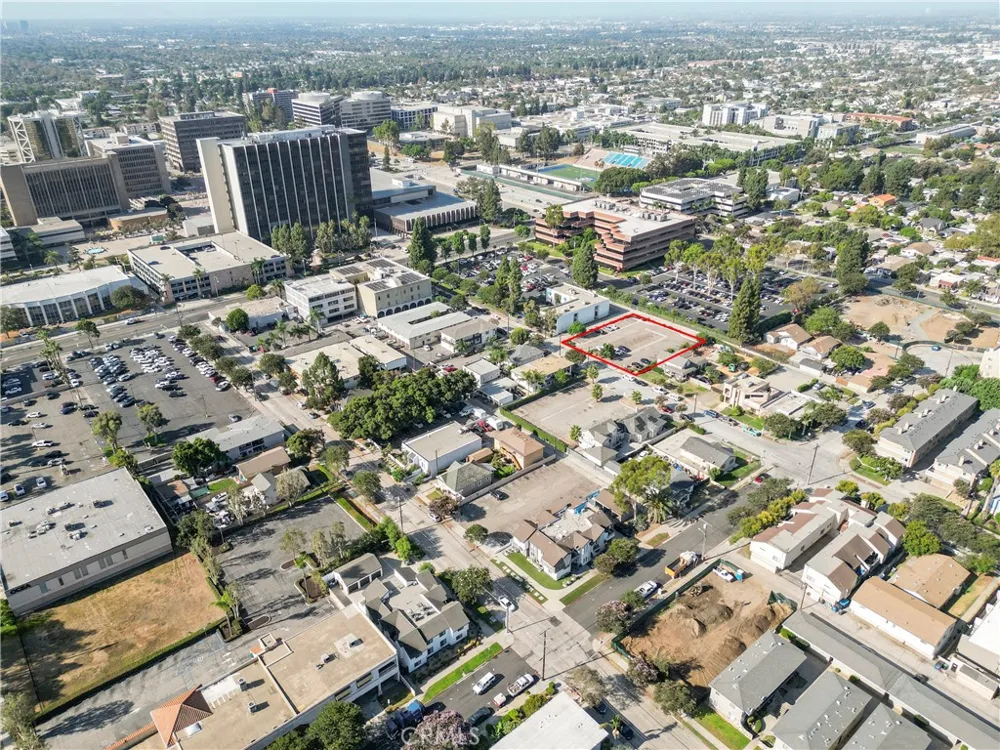 830 Patron Street Santa Ana, CA 92701