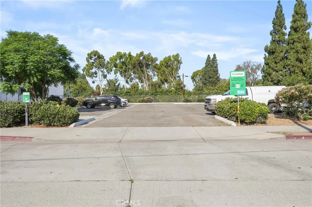 830 Patron Street Santa Ana, CA 92701