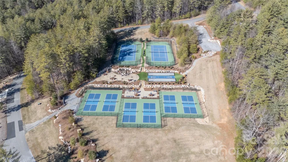 4064 Dense Acre Trail Nebo, NC 28761