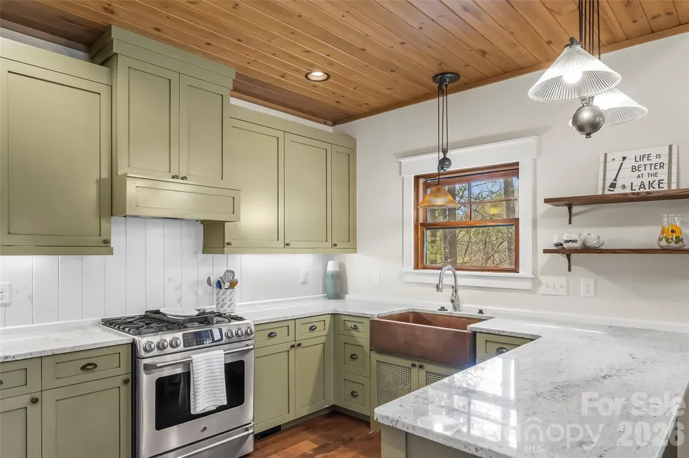 4064 Dense Acre Trail Nebo, NC 28761
