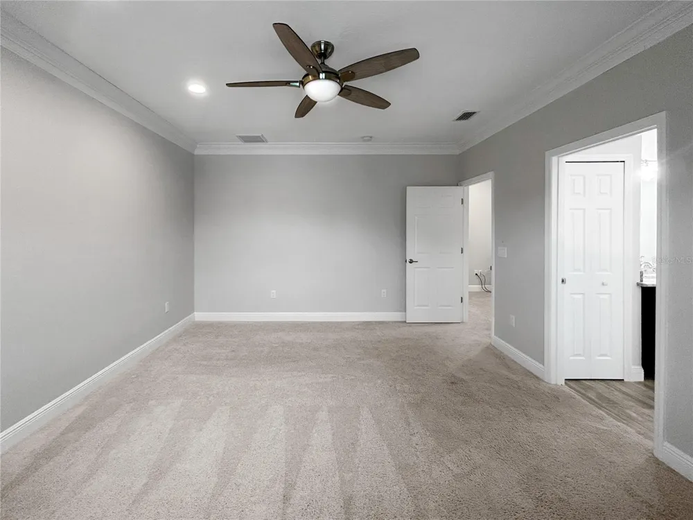 510 DOUGLAS PLACE Dunedin, FL 34698