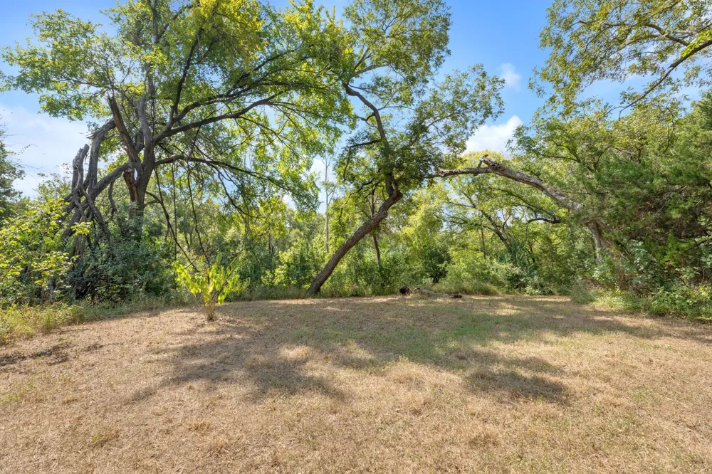 2105 Sam Bass Road Round Rock, TX 78681