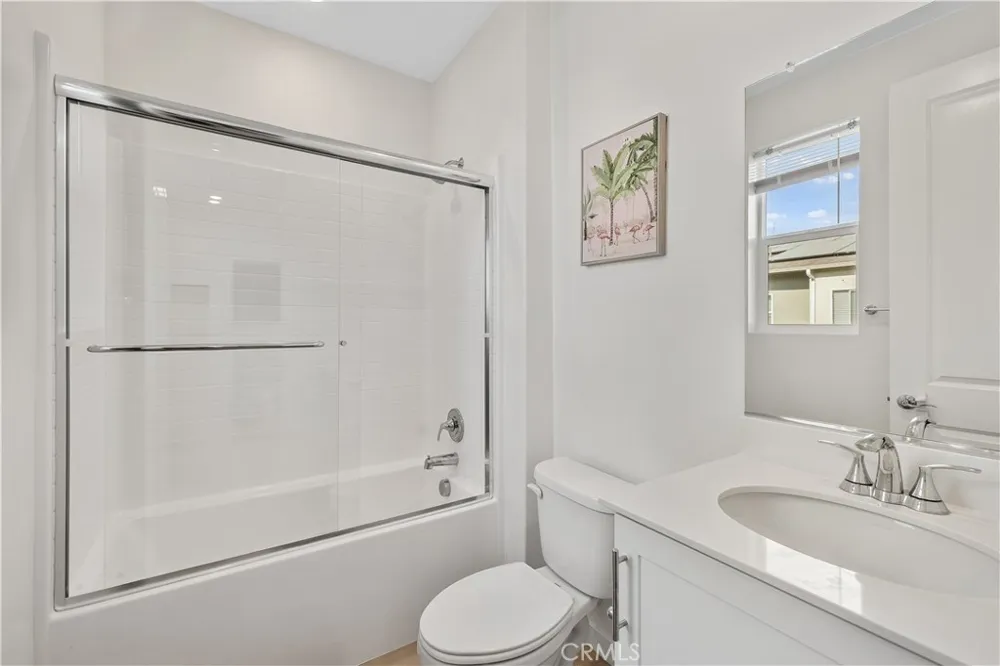 27579 Sanctuary Ct. Valencia, CA 91381